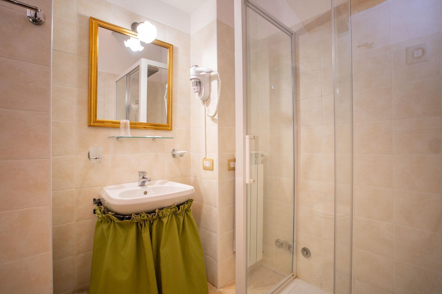 Dimora Di Charme Villa Sant'Erasmo Fumone Room photo